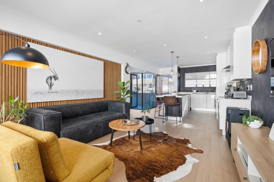 1 Bedroom Property for Sale in Green Point Western Cape